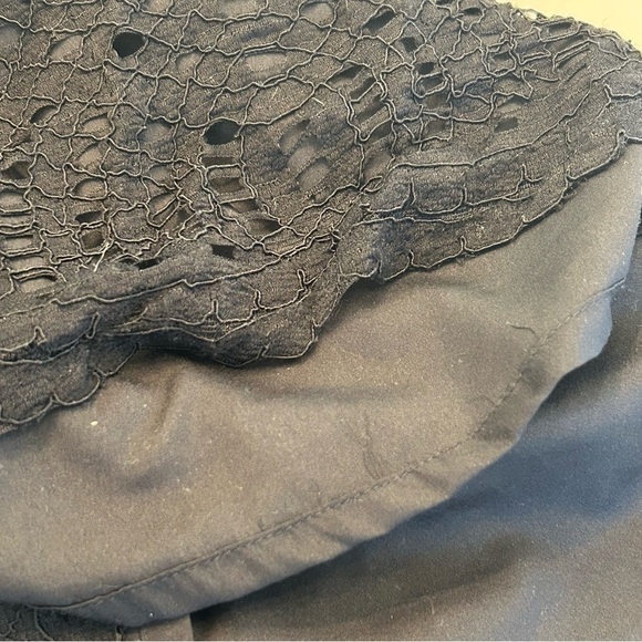 J CREW Black Lace Short Sleeved Lined Blouse Small 🖤 - Picture 7 of 7